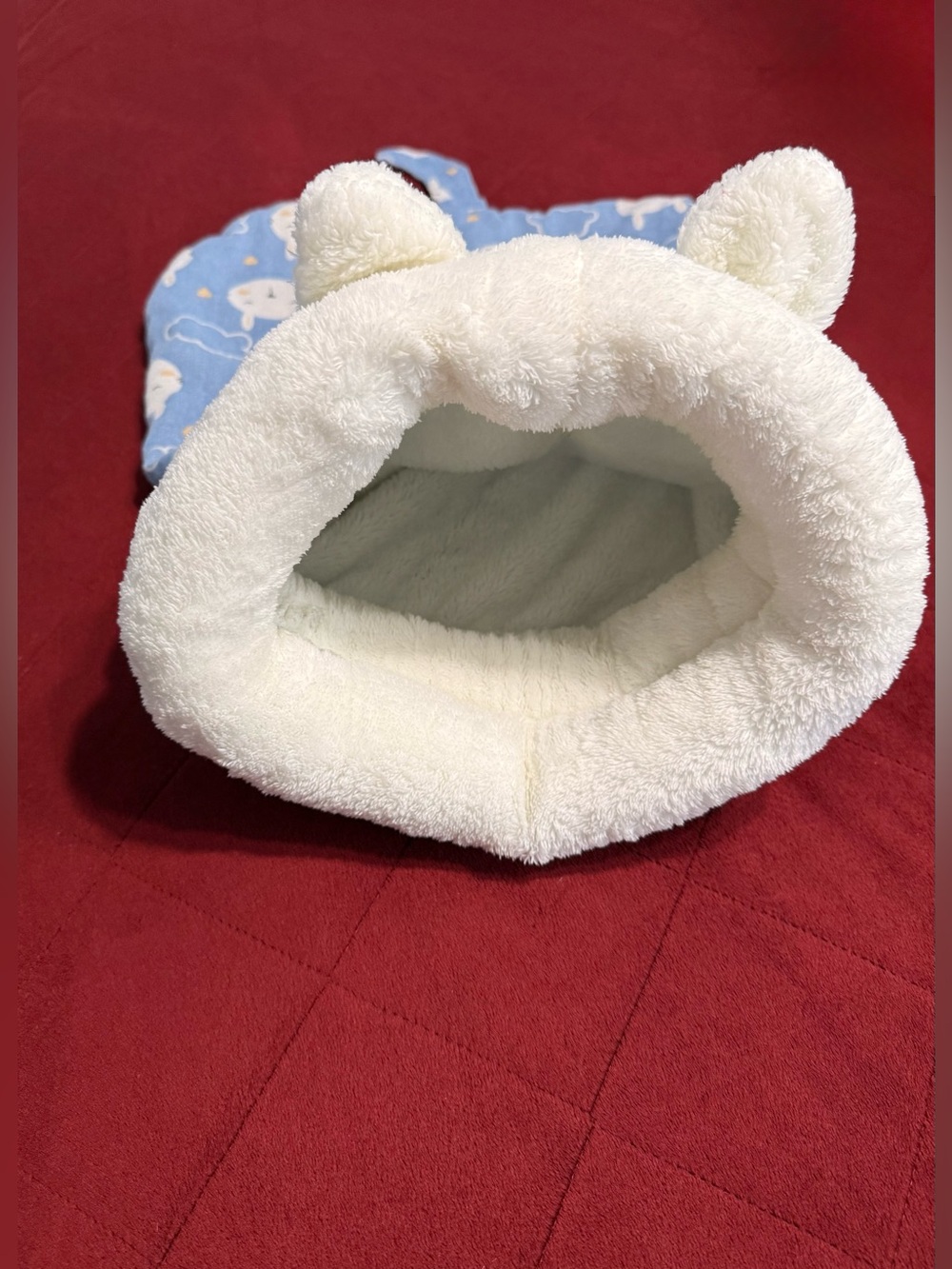 Cozy Pet Nest for Cats, 360° Warm Semi-Enclosed Soft Plush Pet Sack for Cats